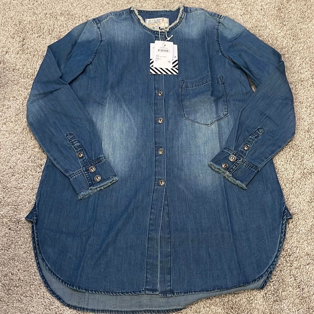 NWT- Sandrine Rose - M